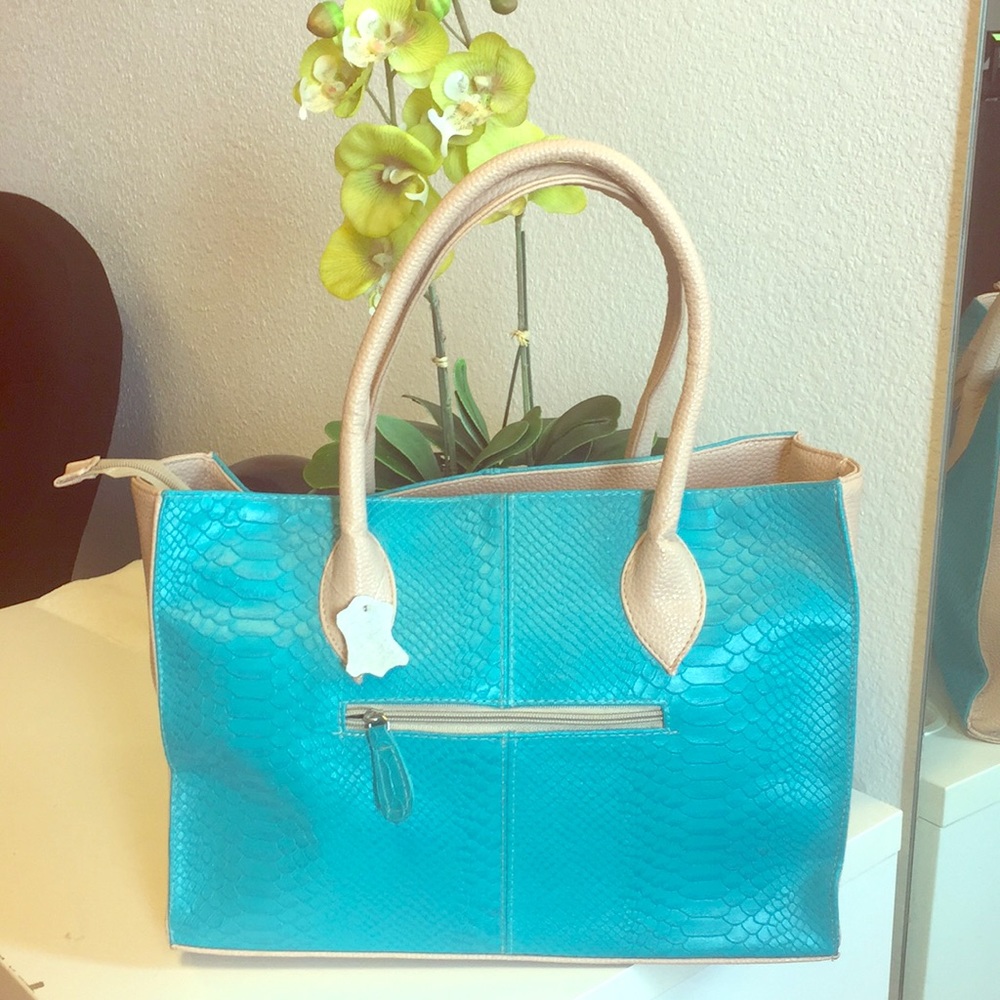 Brand new hand bag